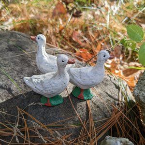 Molded Handpainted Miniature Decorative Clay Ducks USA made circa 1980s